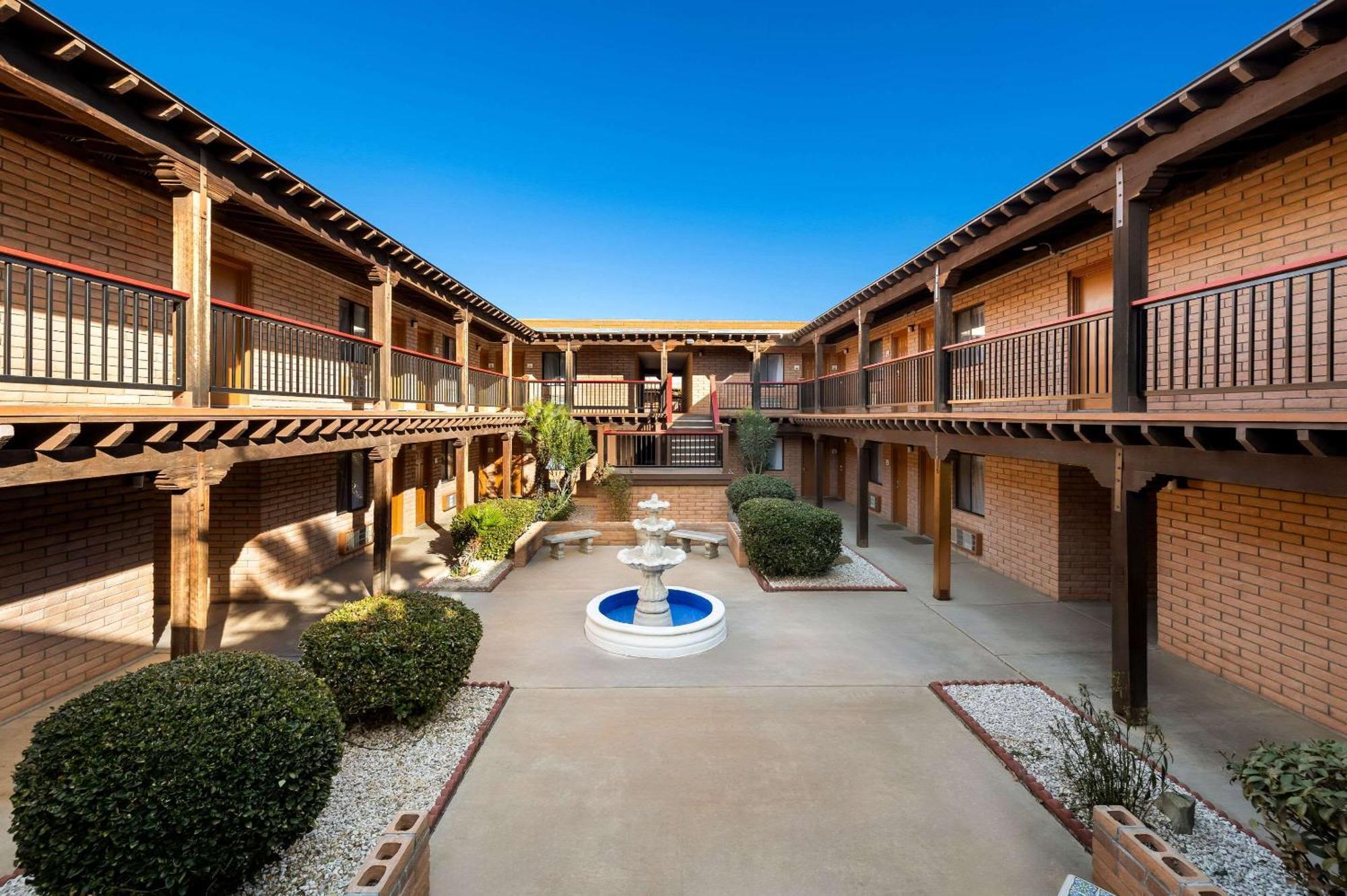 Clarion Inn Sierra Vista Exteriér fotografie