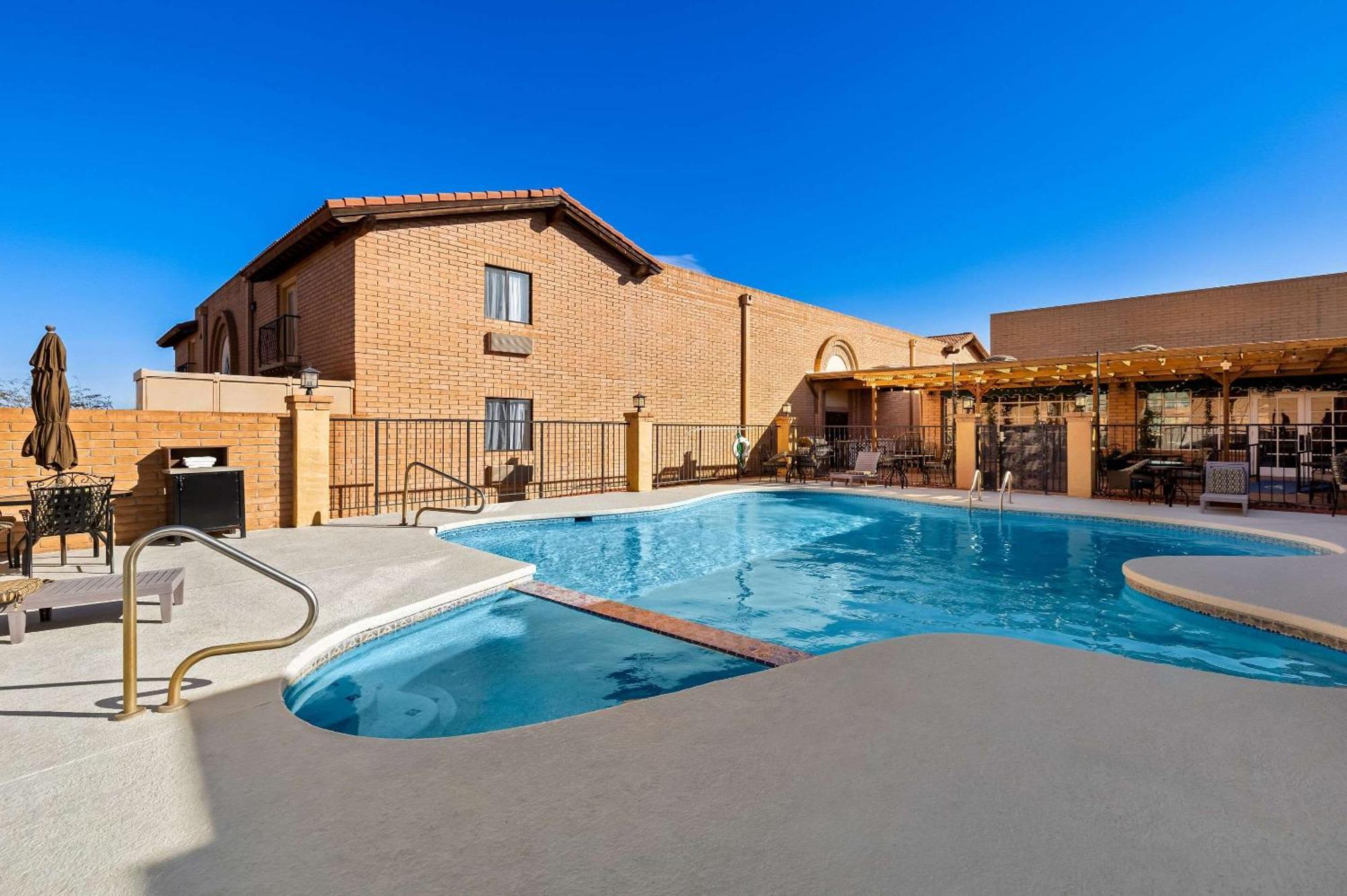 Clarion Inn Sierra Vista Exteriér fotografie